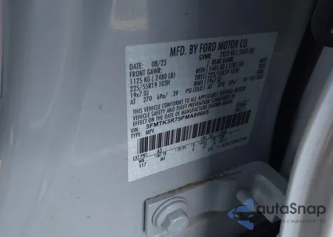 2023 Ford Mustang Mach-E Premium z USA, uszkodzony, nr VIN 3FMTK3R75PMA80665